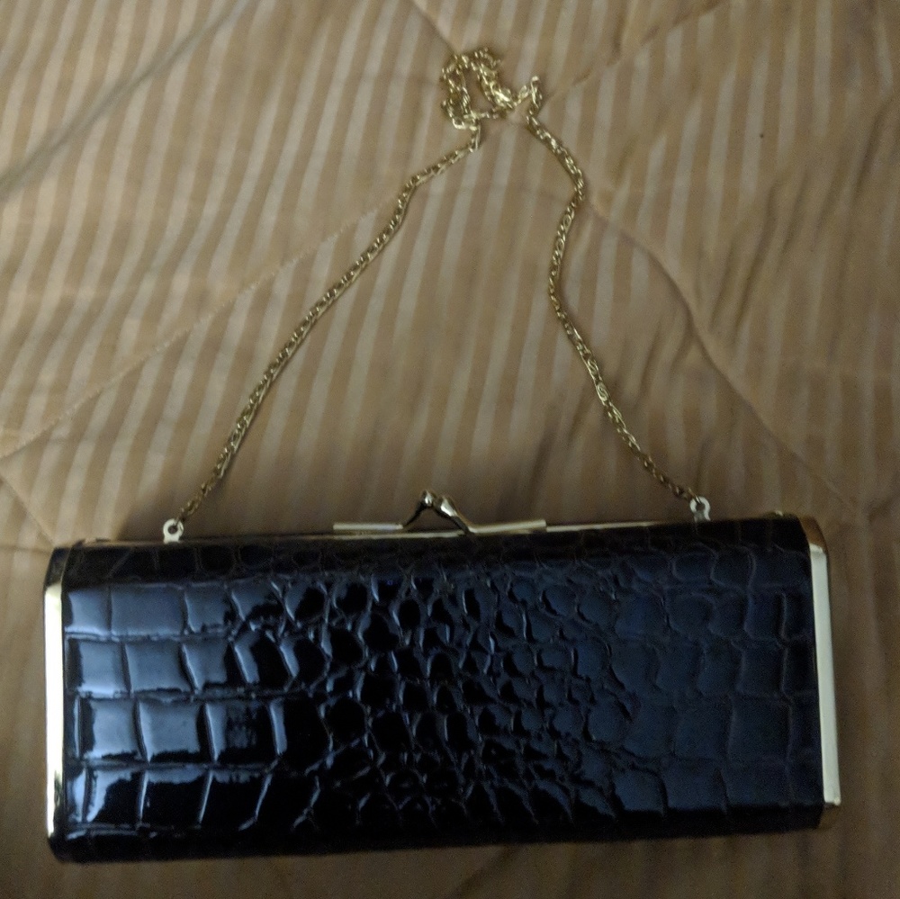 Sasha, Black snake-like skin clutch - Picture 5 of 7